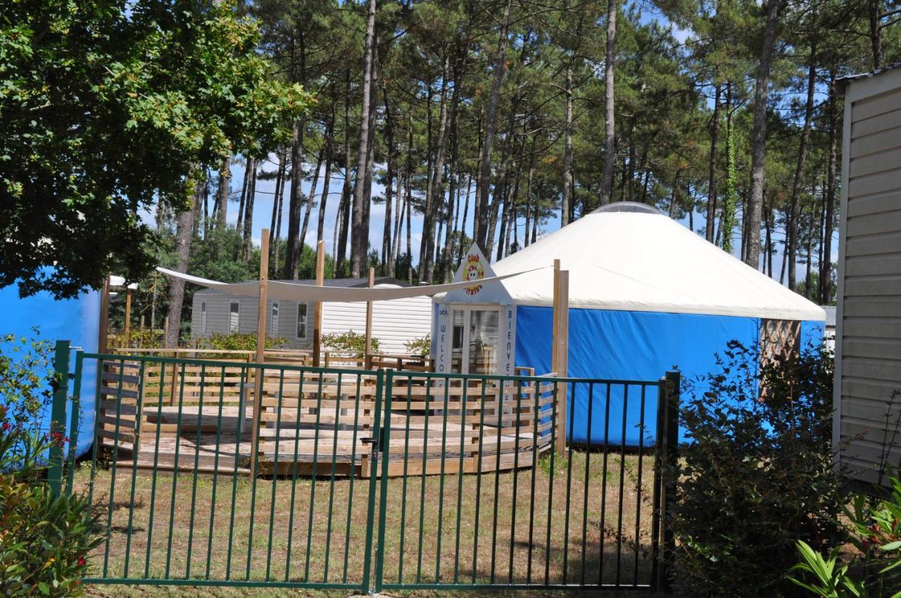 Mobilhome Cote Landaise Les Dunes De Contis 4 แซ็งต์-จูเลียง-อ็อง-บอร์ง ภายนอก รูปภาพ