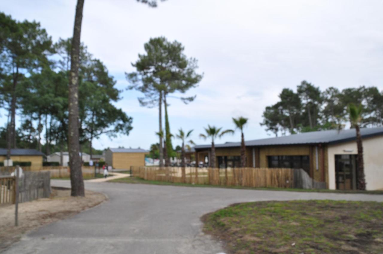 Mobilhome Cote Landaise Les Dunes De Contis 4 แซ็งต์-จูเลียง-อ็อง-บอร์ง ภายนอก รูปภาพ